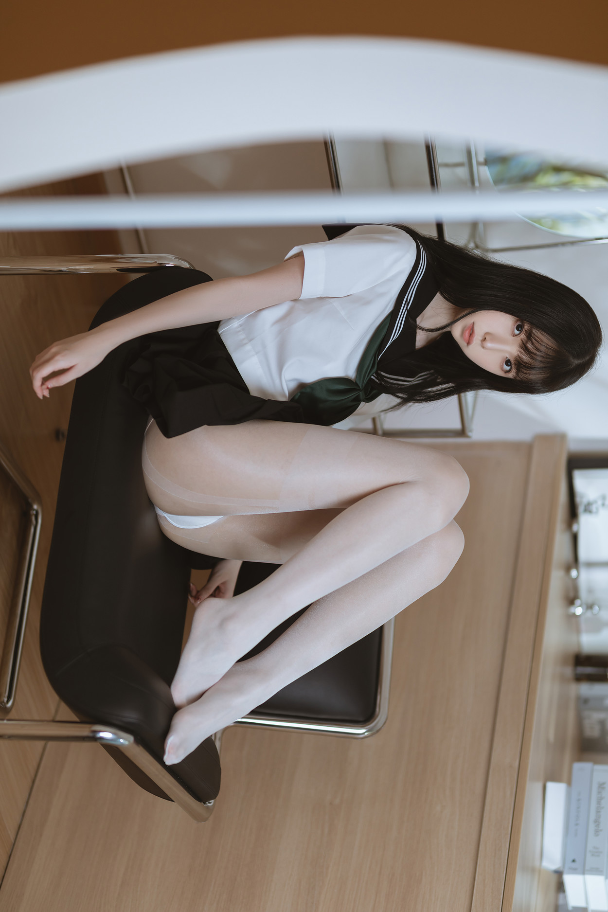 Cosplay 许岚LAN 白丝水手服(40P)