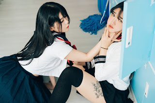 [Loozy] Zia (지아) x Sonson (손손) – Bitch Academy Hard