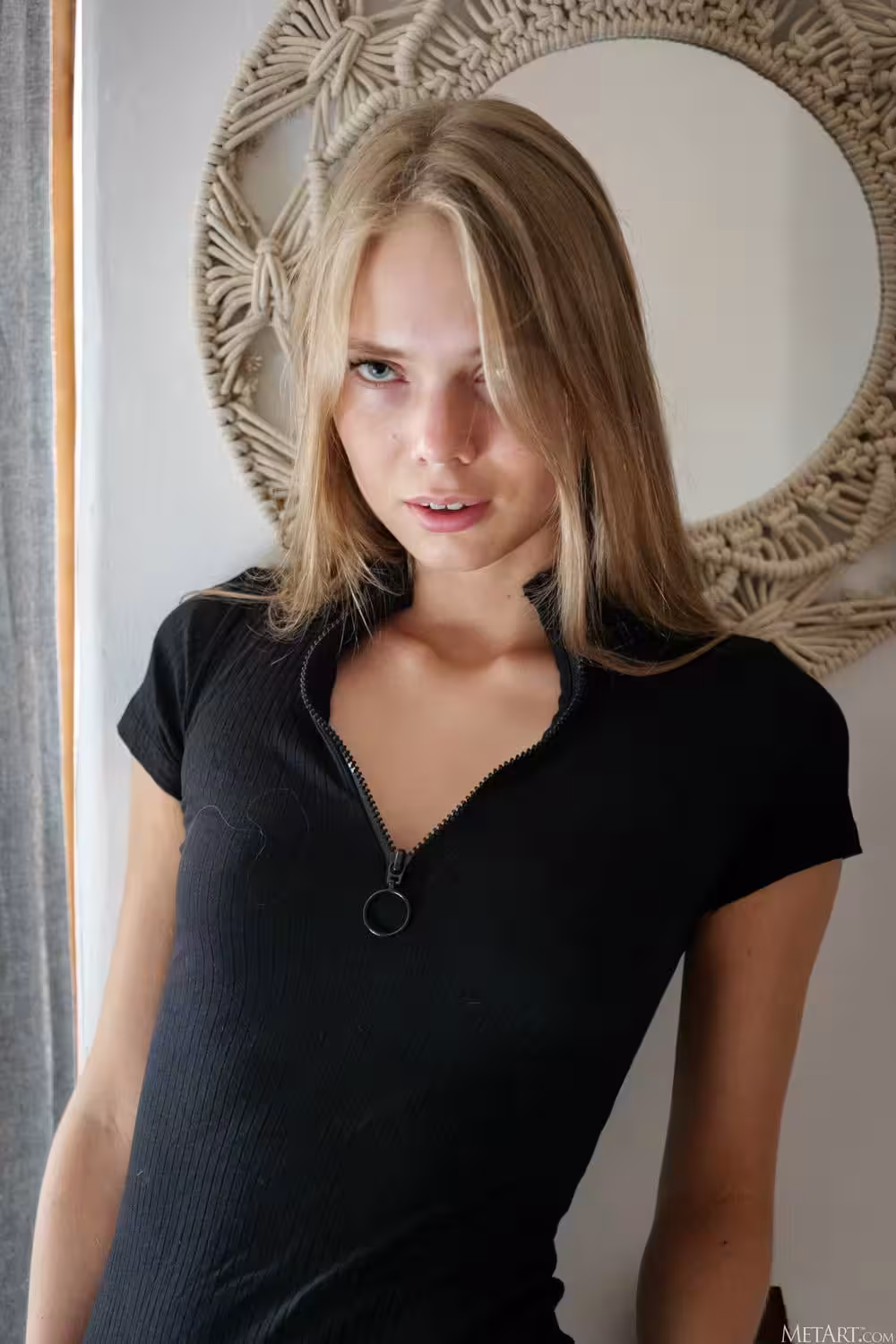 （Metart）9月5日，2025年 – 路易斯 – 精緻的敢（122p）