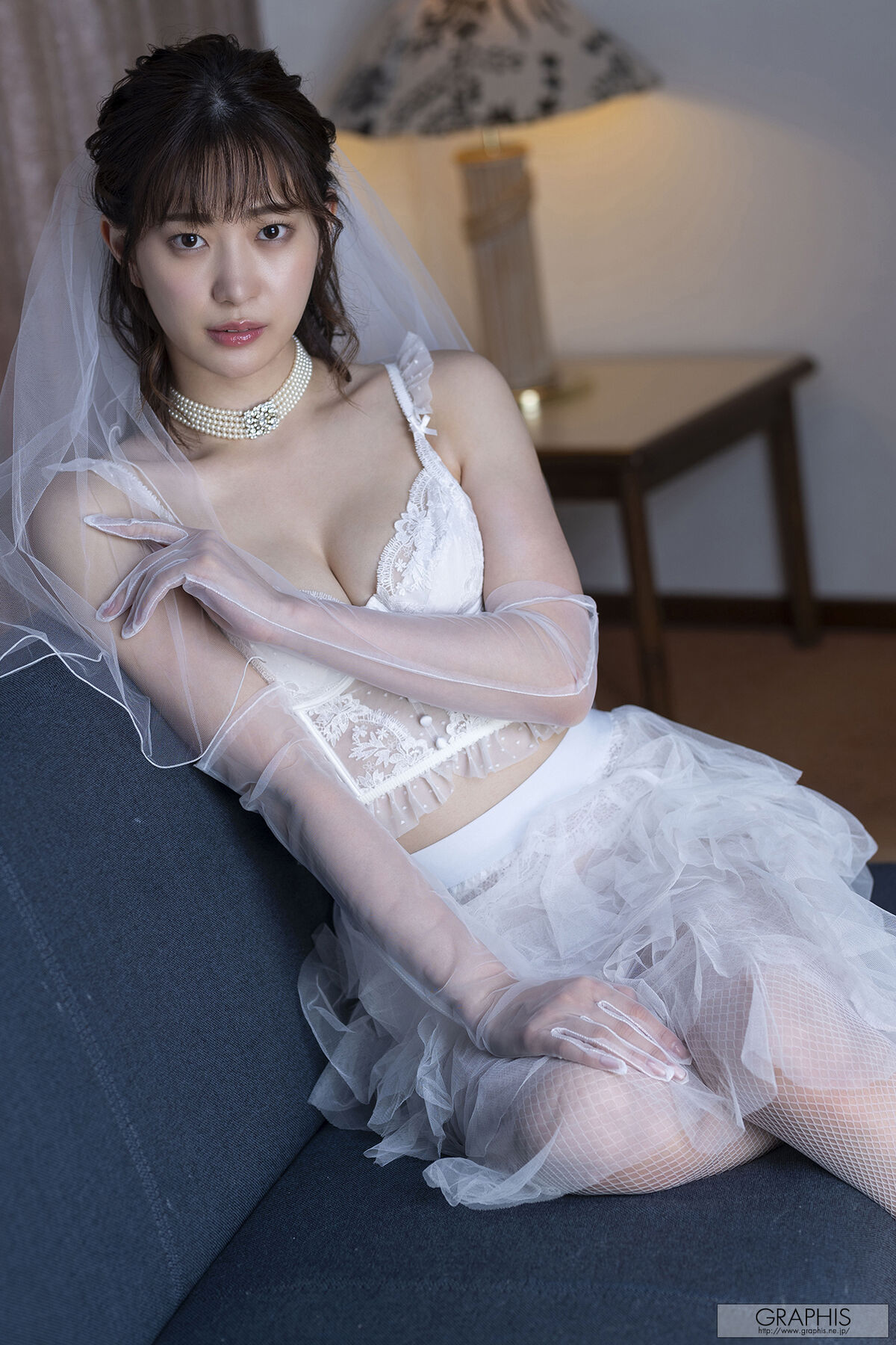 JP Akari Mitani 美谷朱音 – Graphis Gals No.560 Vermilion Part03 (54P)