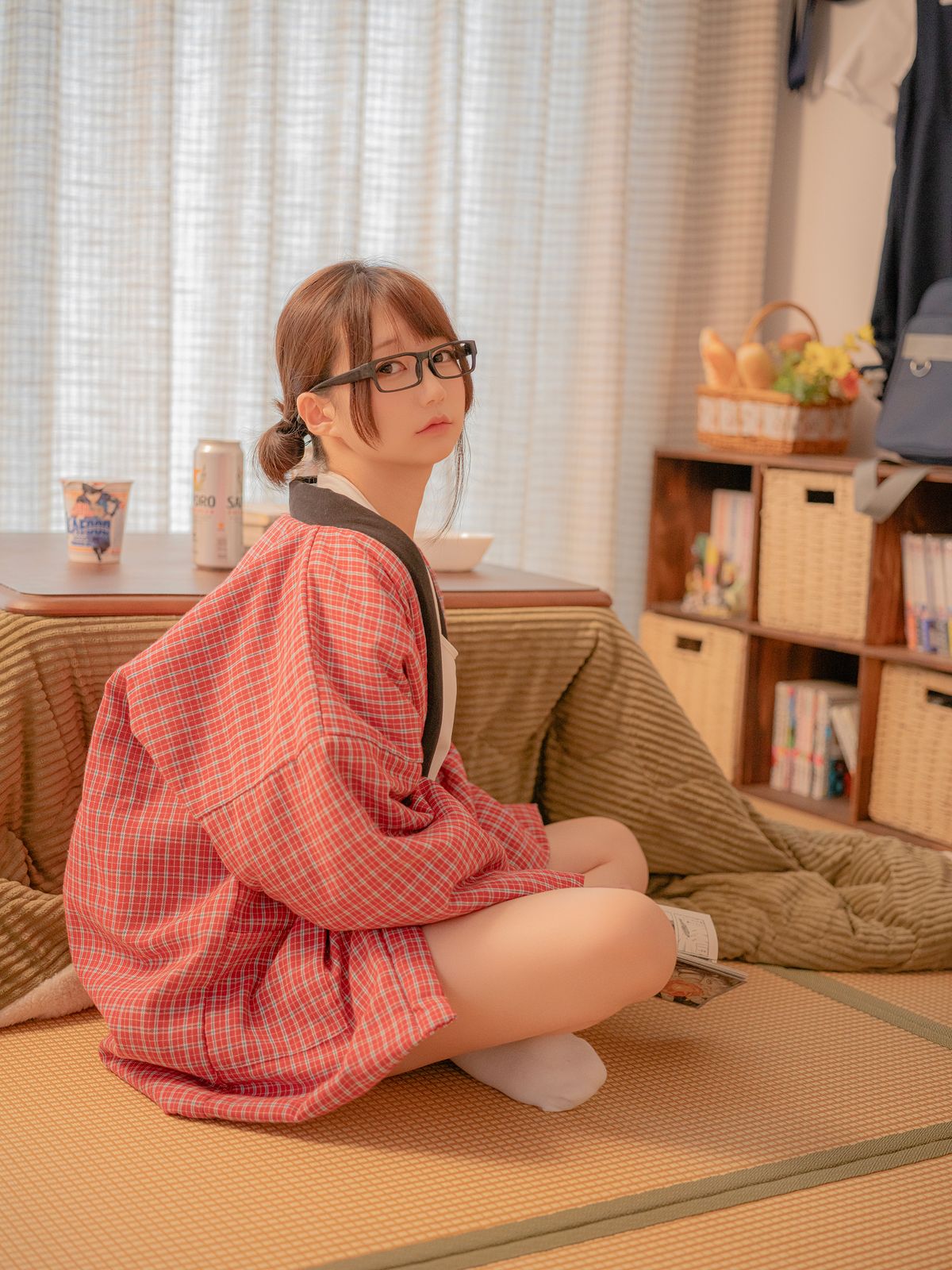 Coser@NAGISA魔物喵 – 2025年03月打包合集 Part1 (48P – 2V)