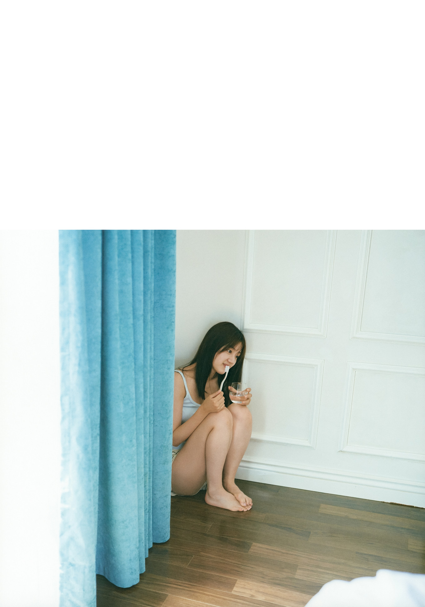 Mirei Sasaki 佐々木美玲, 1st写真集 「陽射しのパレード」 Set.02