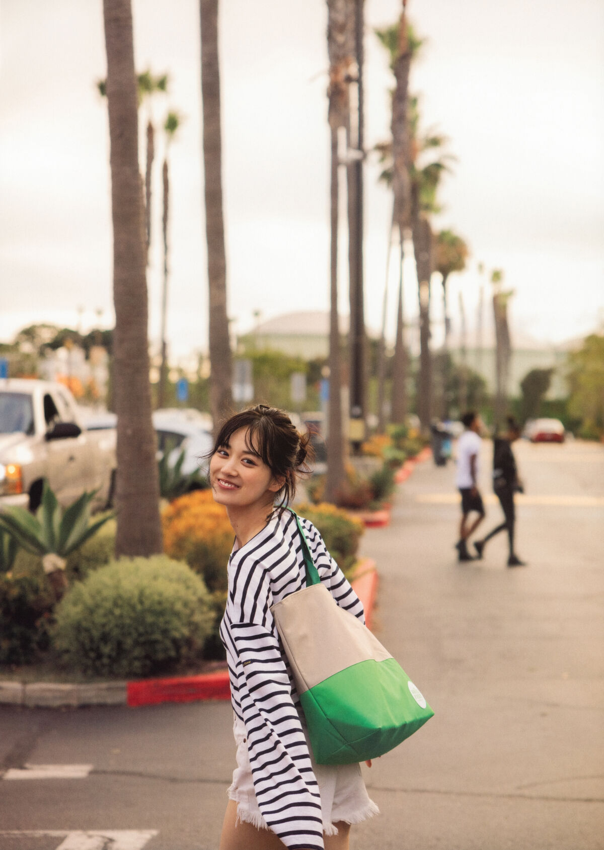 JP Mizuki Yamashita 山下美月 – 乃木坂46 – 2nd写真集 ヒロイン Part01 (69P)