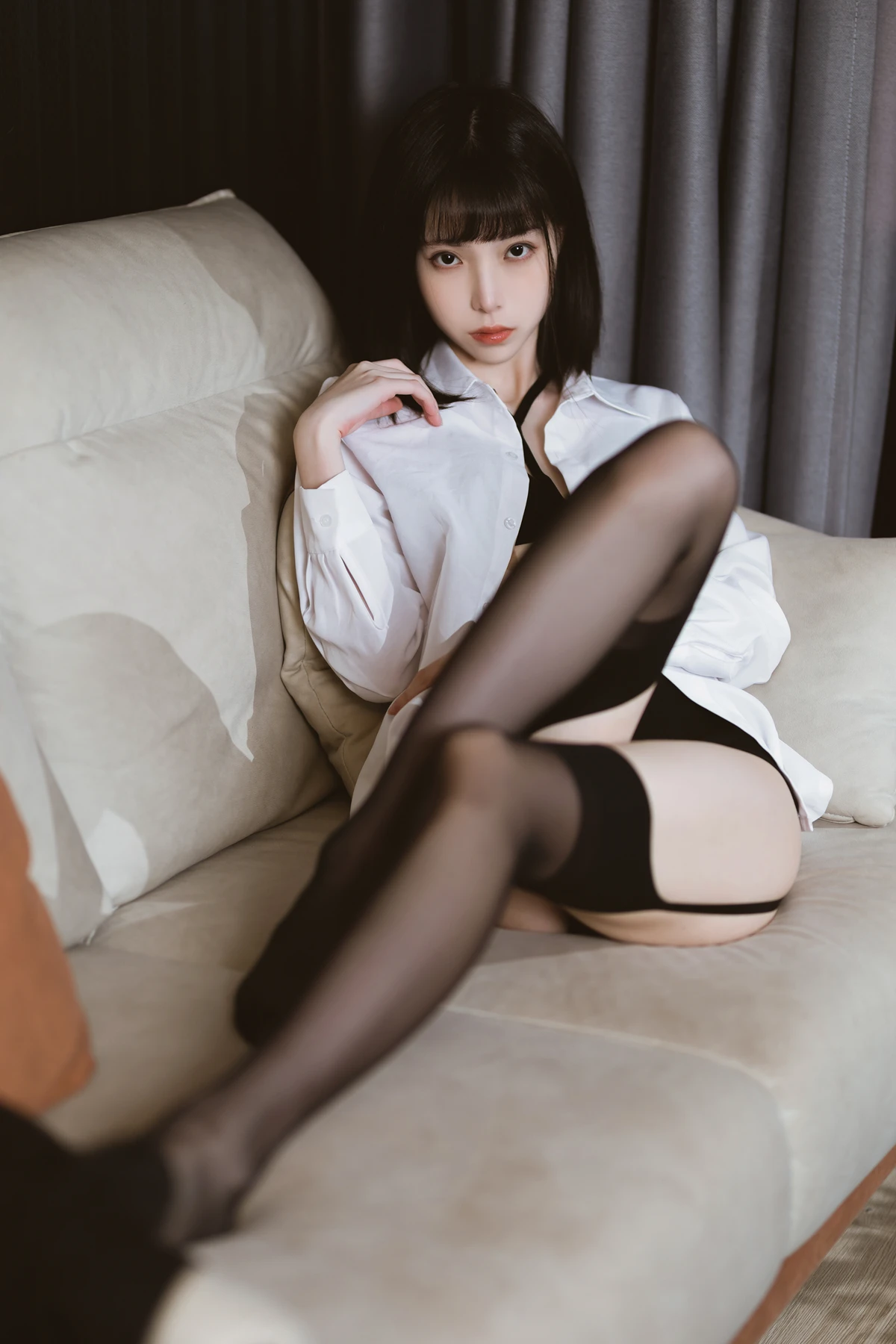 Cosplay 许岚LAN – 醉酒OL