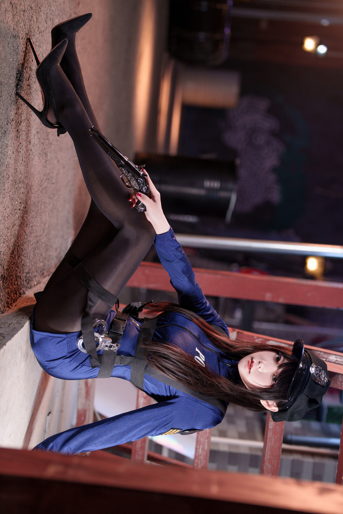 Cosplay 香草喵露露 女警(40P)