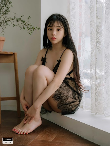 [LE] LEBE-161 Yuri (유리)