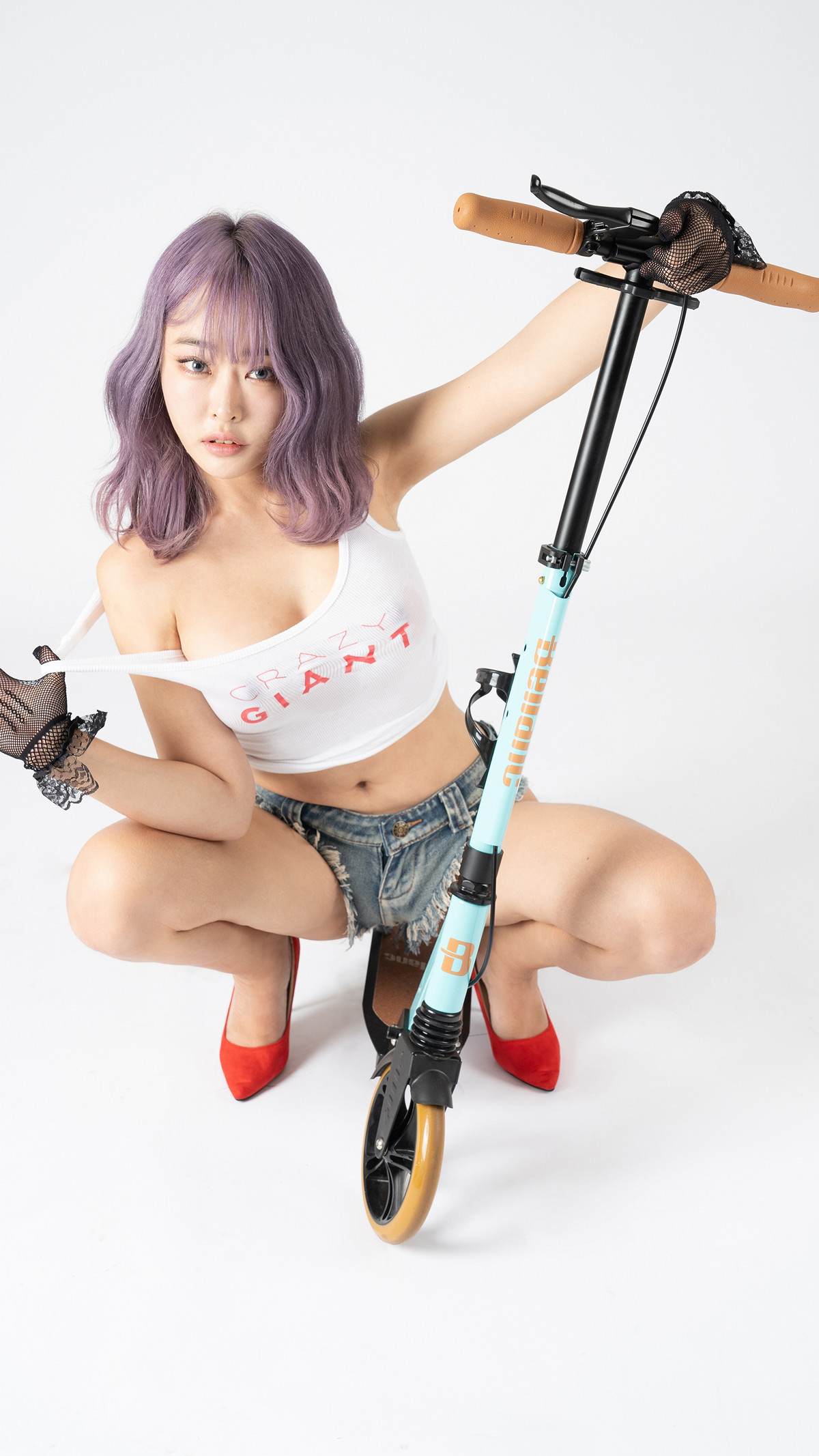 Hanuru 하느르, Crazy Giant ‘Sexy Photobook Vol.01’ Set.01(41P)