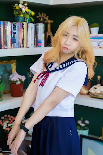 SiS Magazine P4