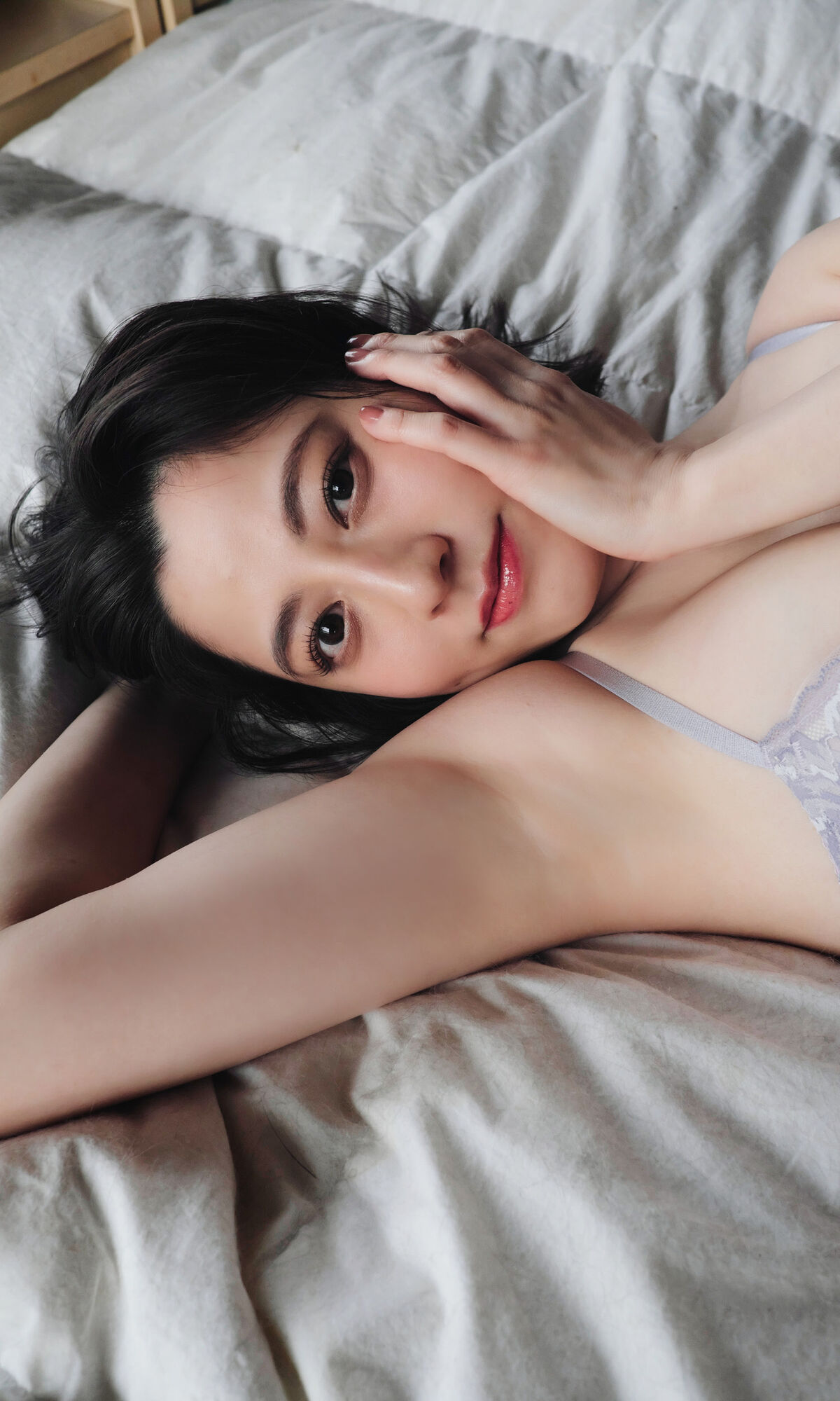 JP Yumi Sugimoto 杉本有美 – 美魔女 (77P – 1V)