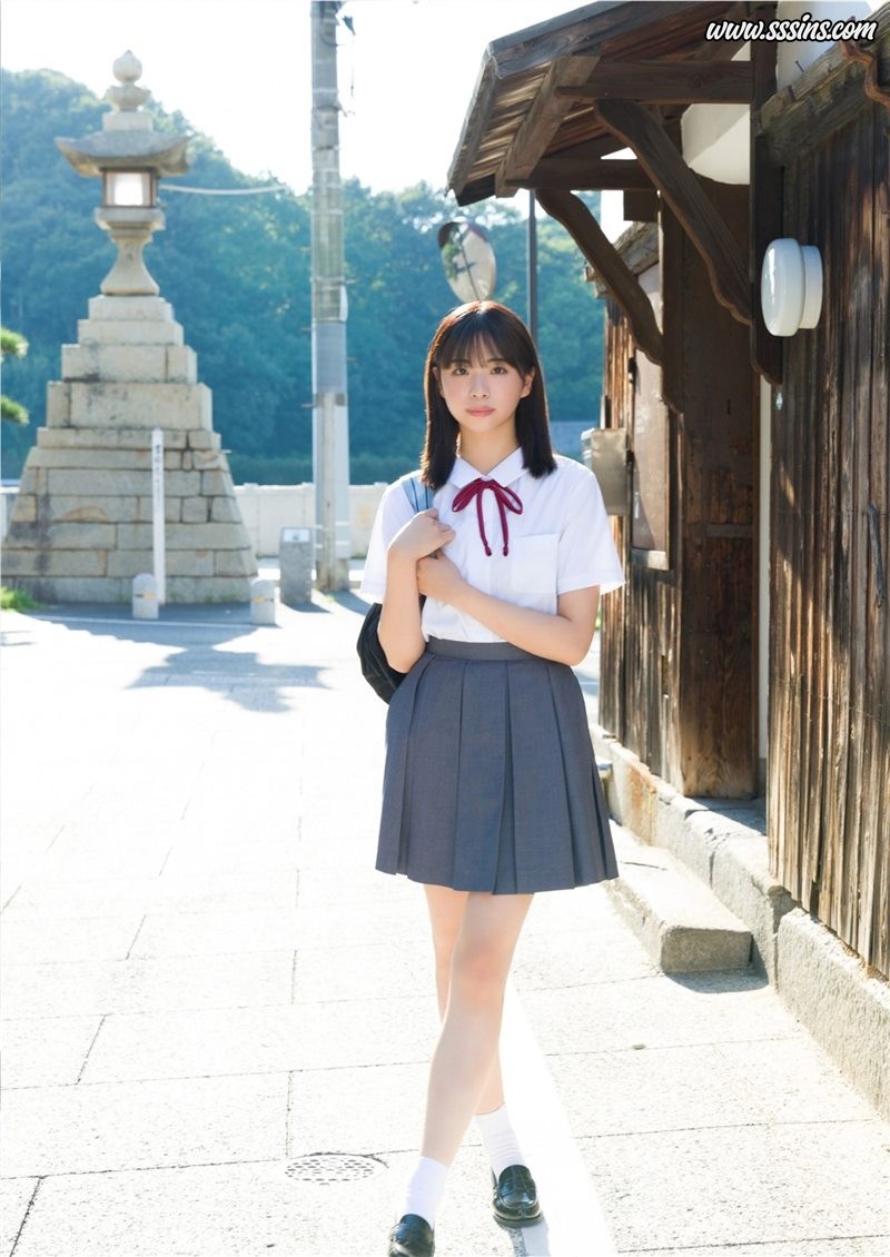 Aso Kaon (麻生果恩) – 偶然隣の席に座っていたとしても [49P／15.7MB]