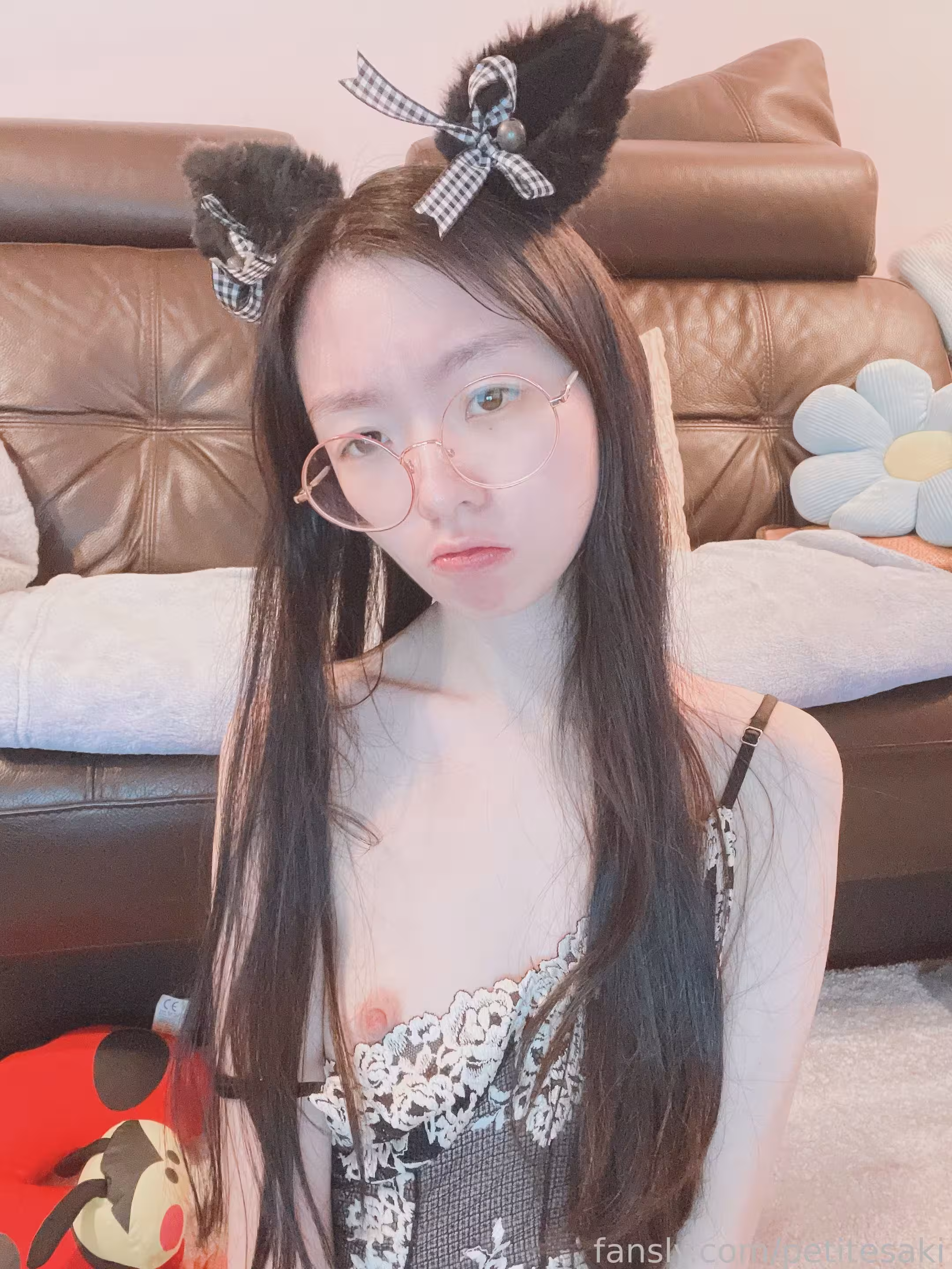 嬌小（141p）