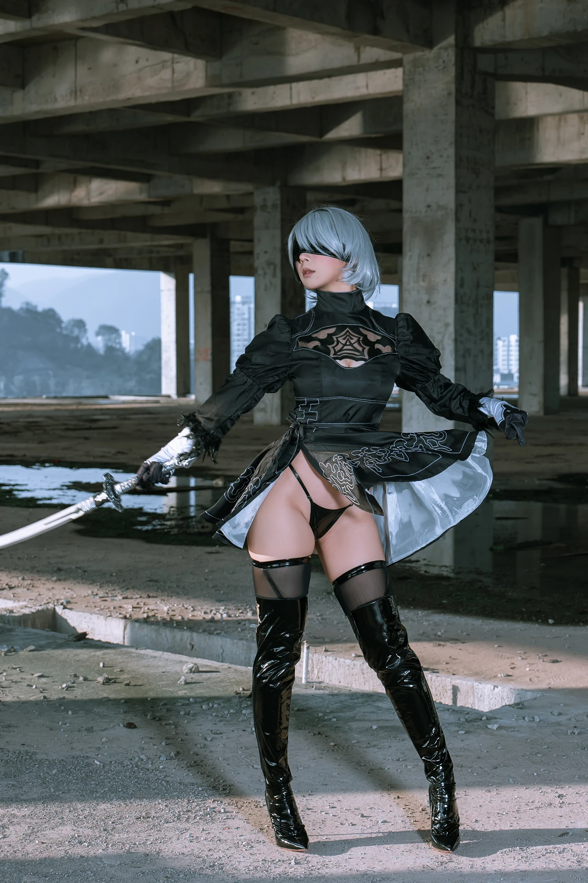 Cosplay 云溪溪Yunx1x1 & 奶桃 – 2B本 YoRHa No.2 Type B 下 Set.04