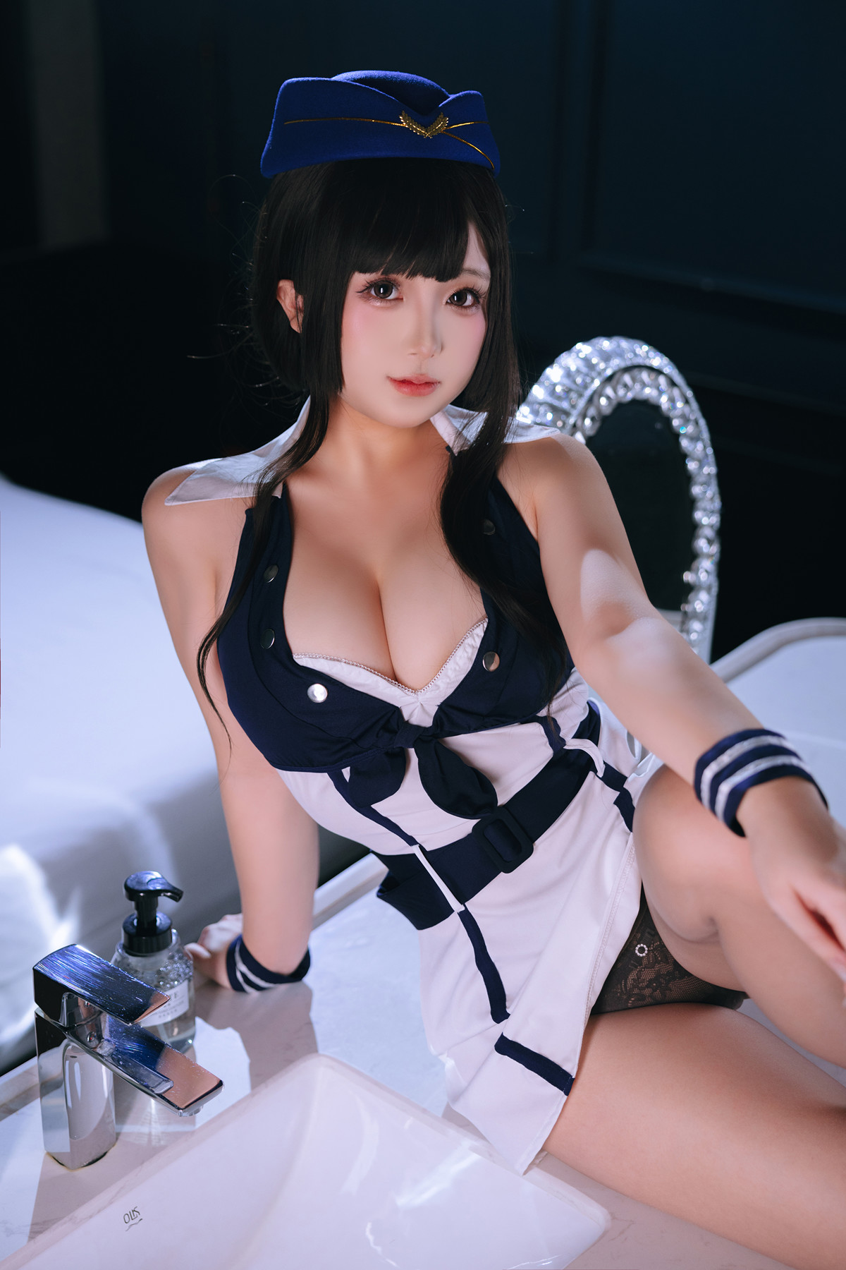 Cosplay Rinaijiao日奈娇 – 头等舱休息室 Set.01