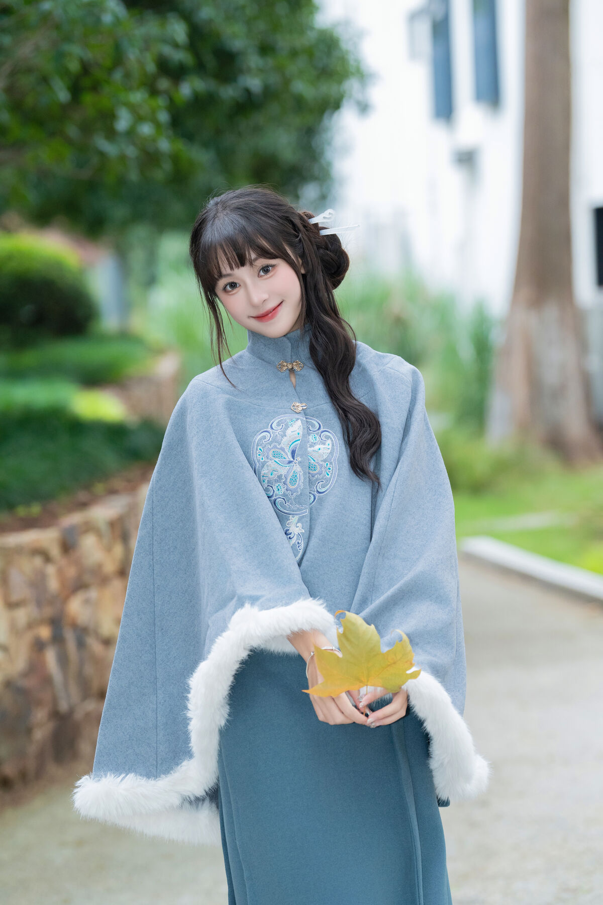 YiTuYu艺图语 Vol.8412 夏芋小年 (26P)
