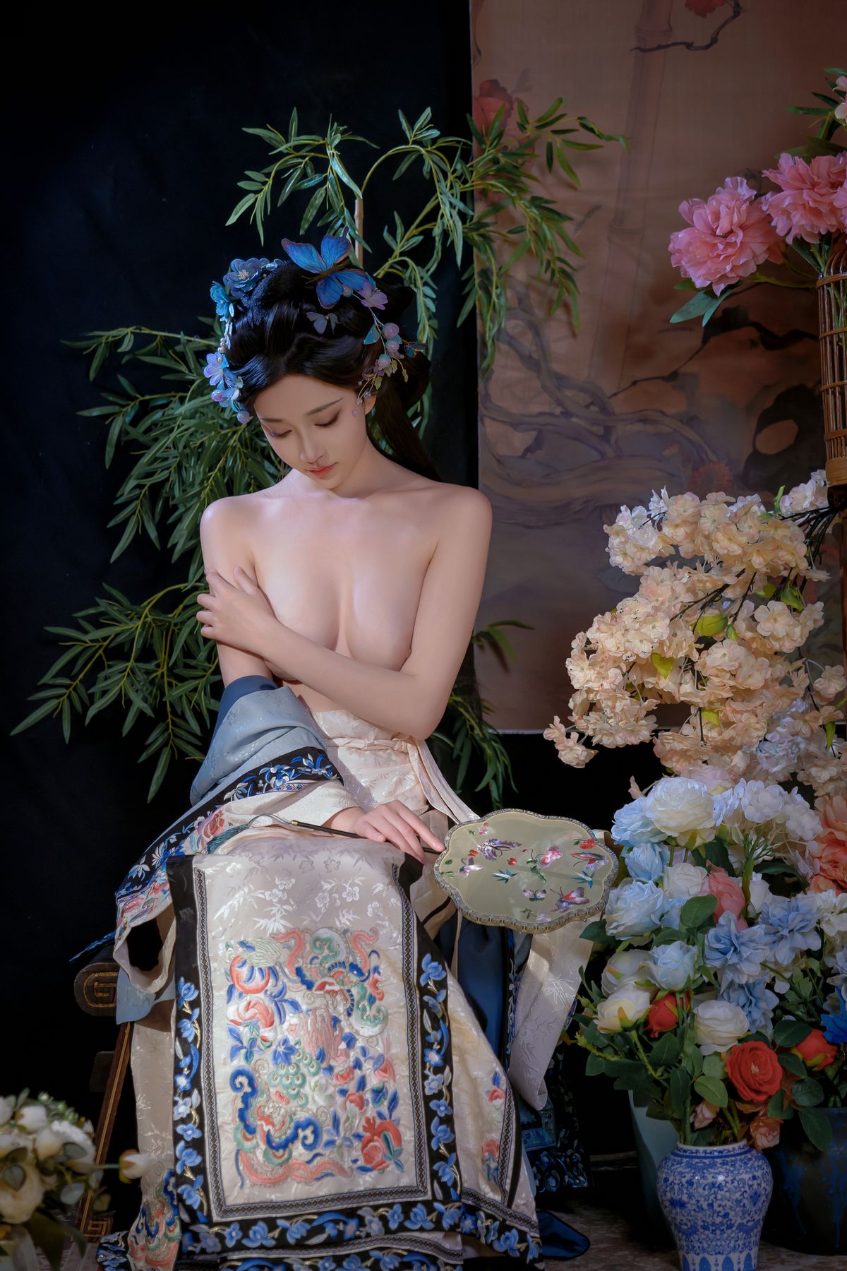 Coser@年年Nnian – 丝兰陵 (72P)