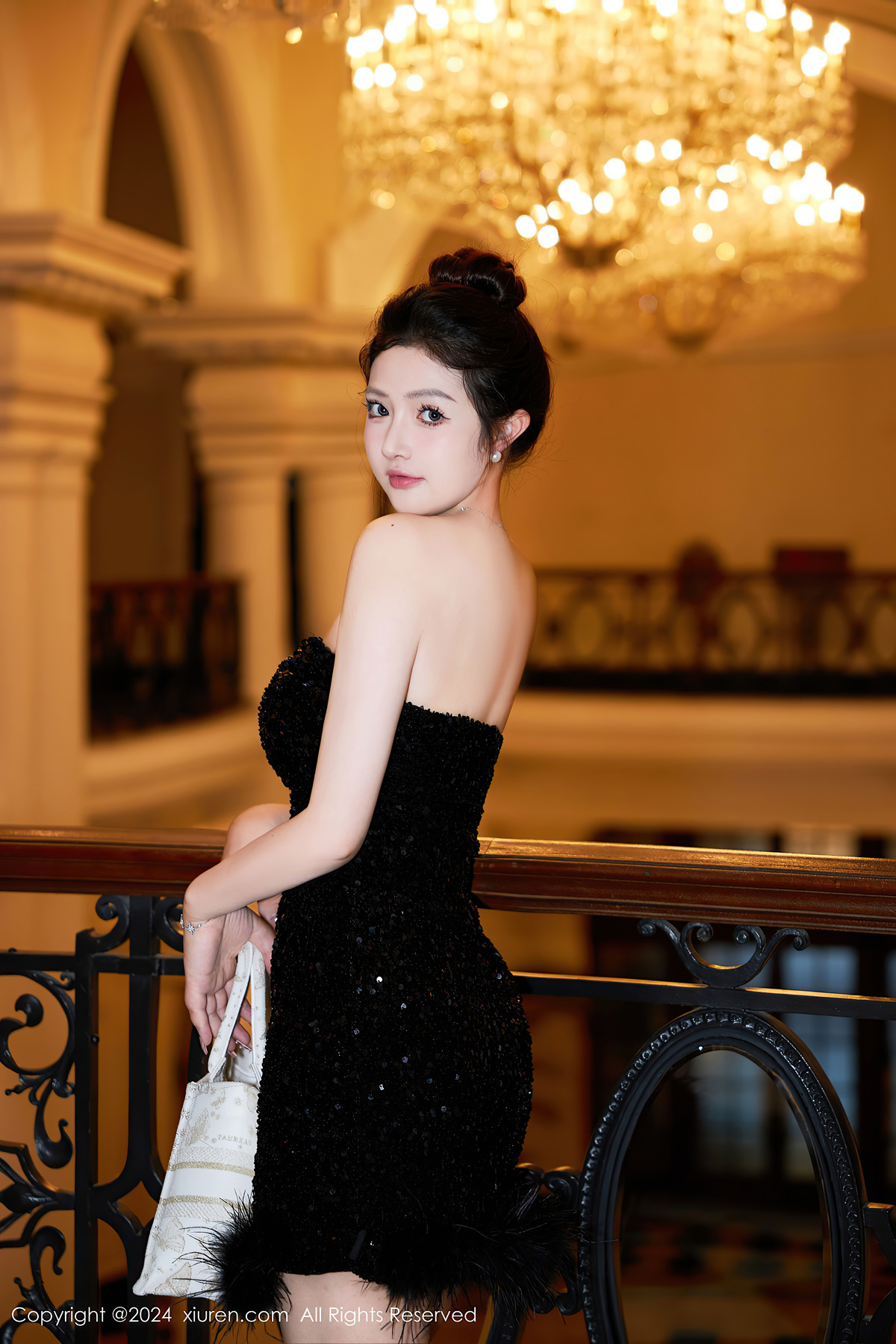 XiuRen秀人网 No.8462 养乐多DoDo(51P)