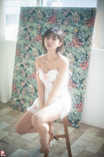 [PINK] U.Hwa (은유화) – Floral