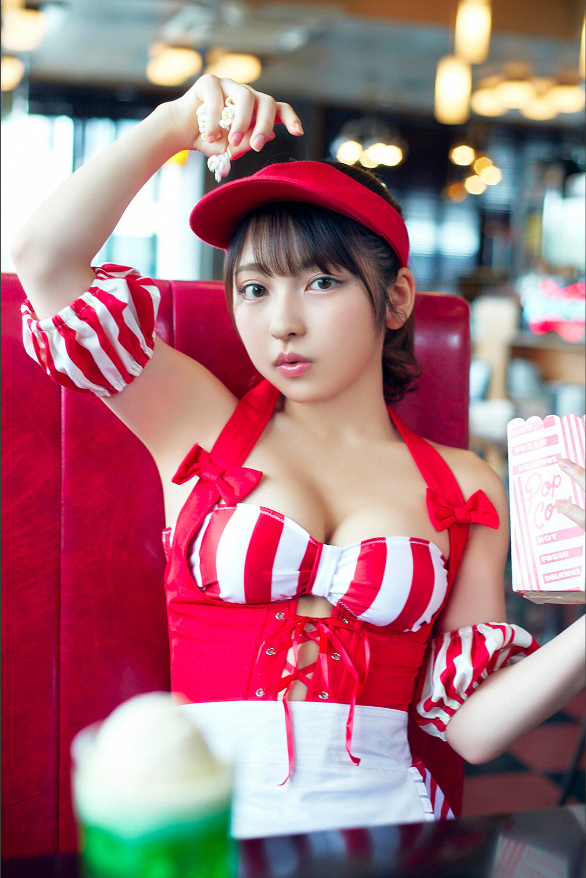 Toumi 十味, スピサン グラビアフォトブック 「To Me」 Set.01