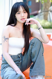 SiS Magazine P4