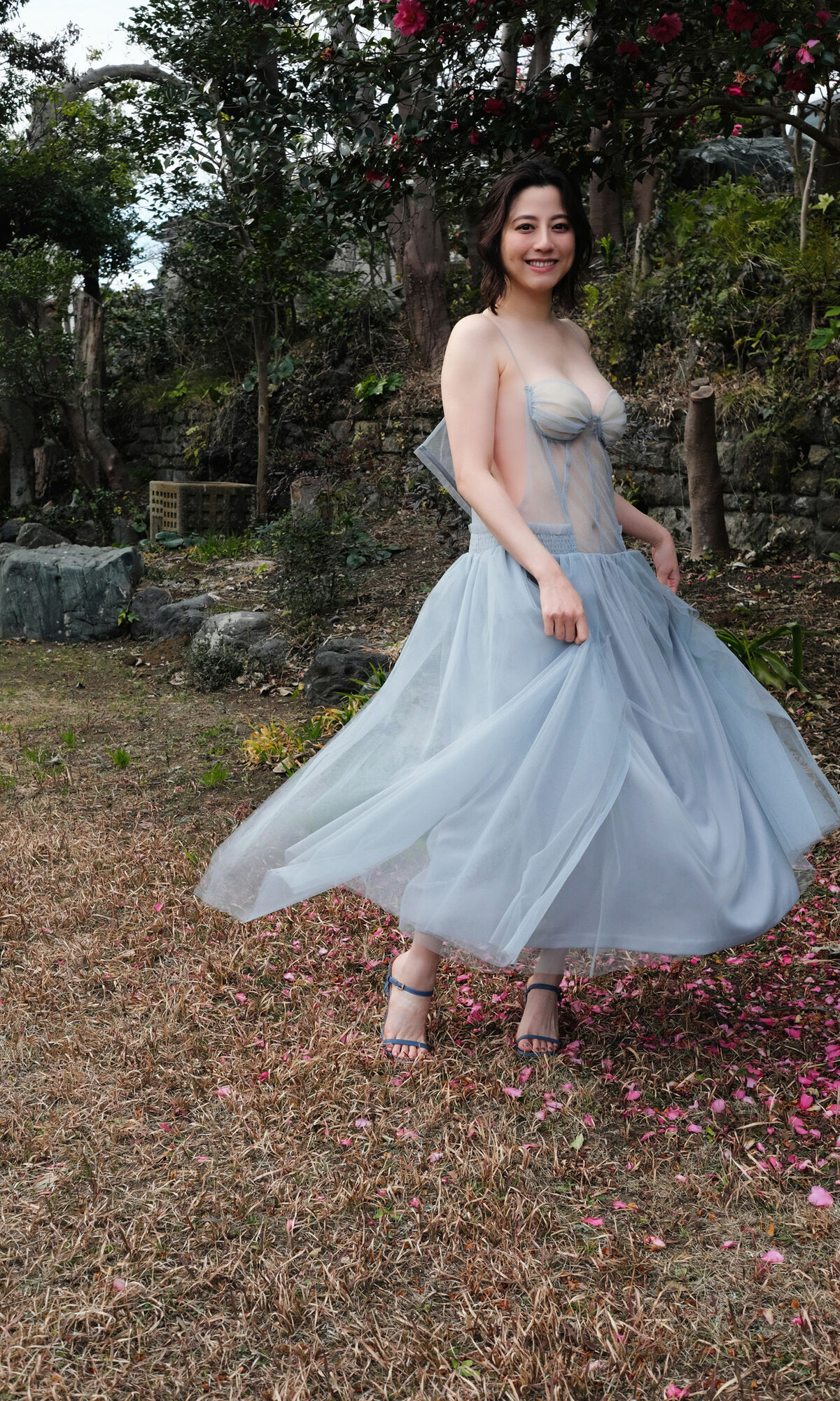 JP Yumi Sugimoto 杉本有美 – 美魔女 (77P – 1V)