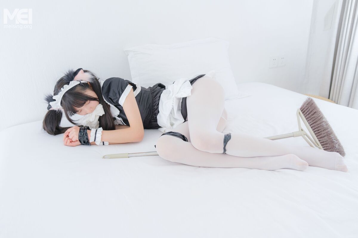 Coser@稚乖画册 – 赤西夜夜 – 女仆 (85P)
