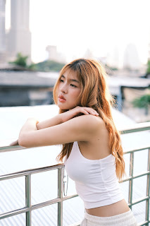 SiS Magazine P4