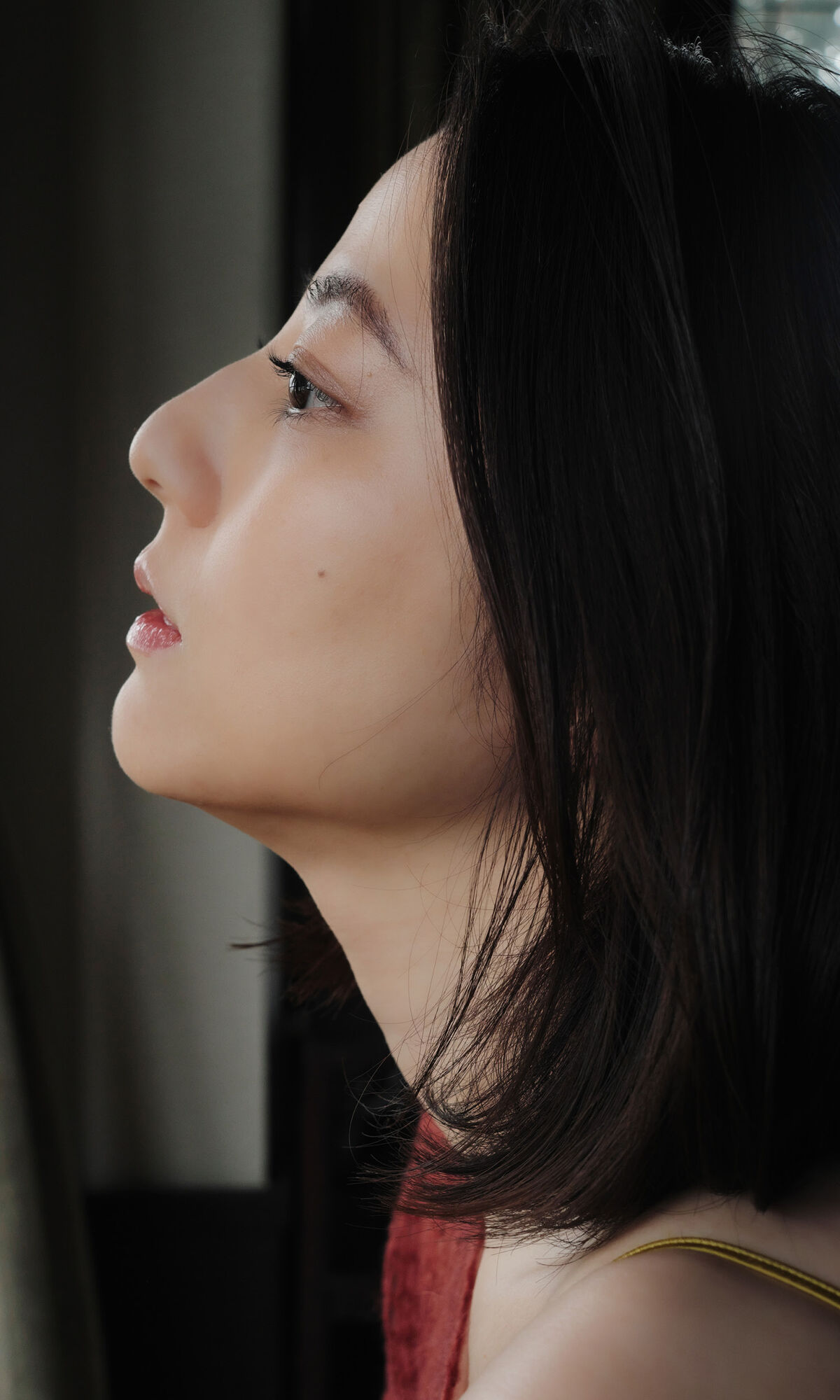 JP Yumi Sugimoto 杉本有美 – 美魔女 (77P – 1V)