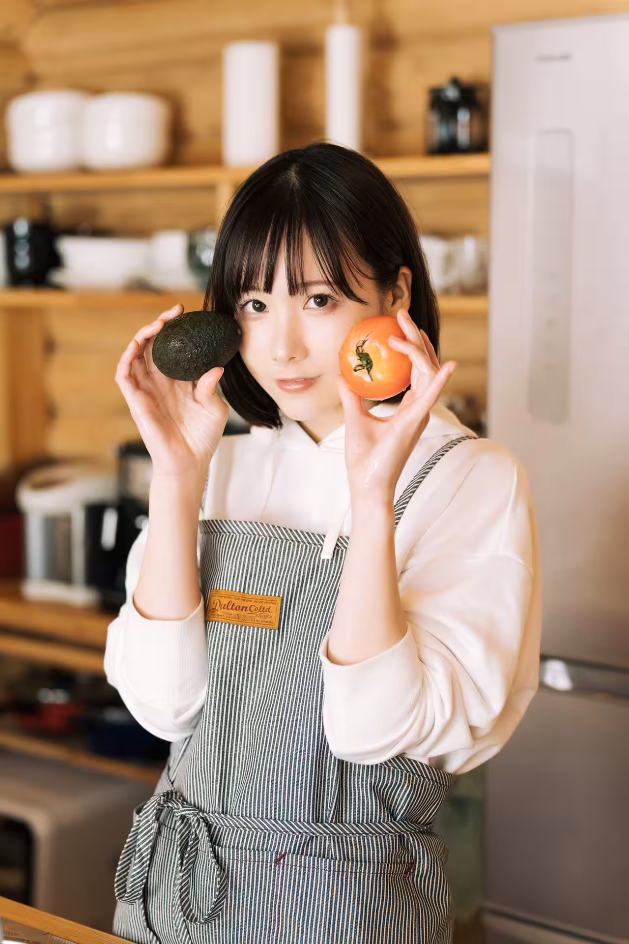 (けんけん) 甜美外表下藏著性感 慾望噴發 (40P)