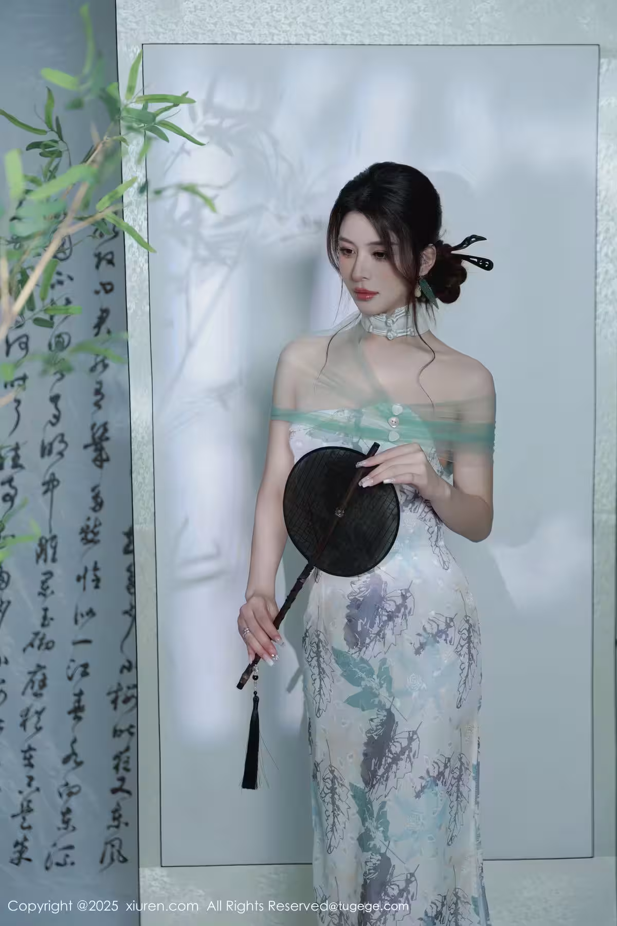 (XIUREN秀人網)2025.08.27 Vol.10694 阿依莎 完整版無水印寫真(83P)