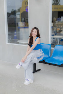 SiS Magazine P2