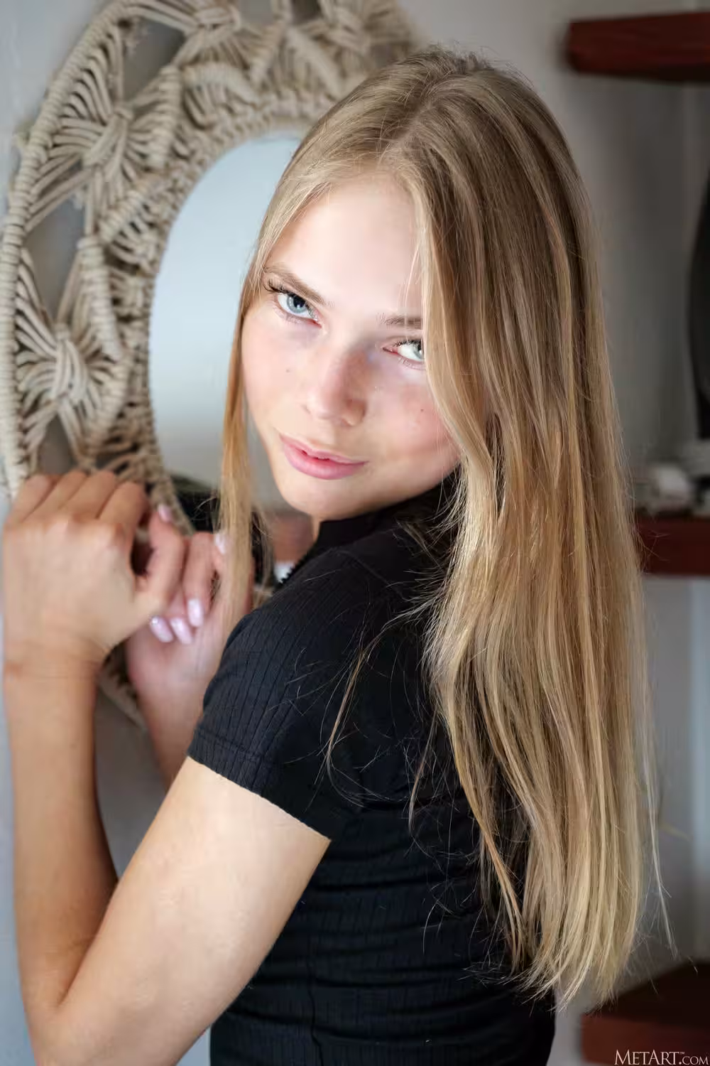 （Metart）9月5日，2025年 – 路易斯 – 精緻的敢（122p）