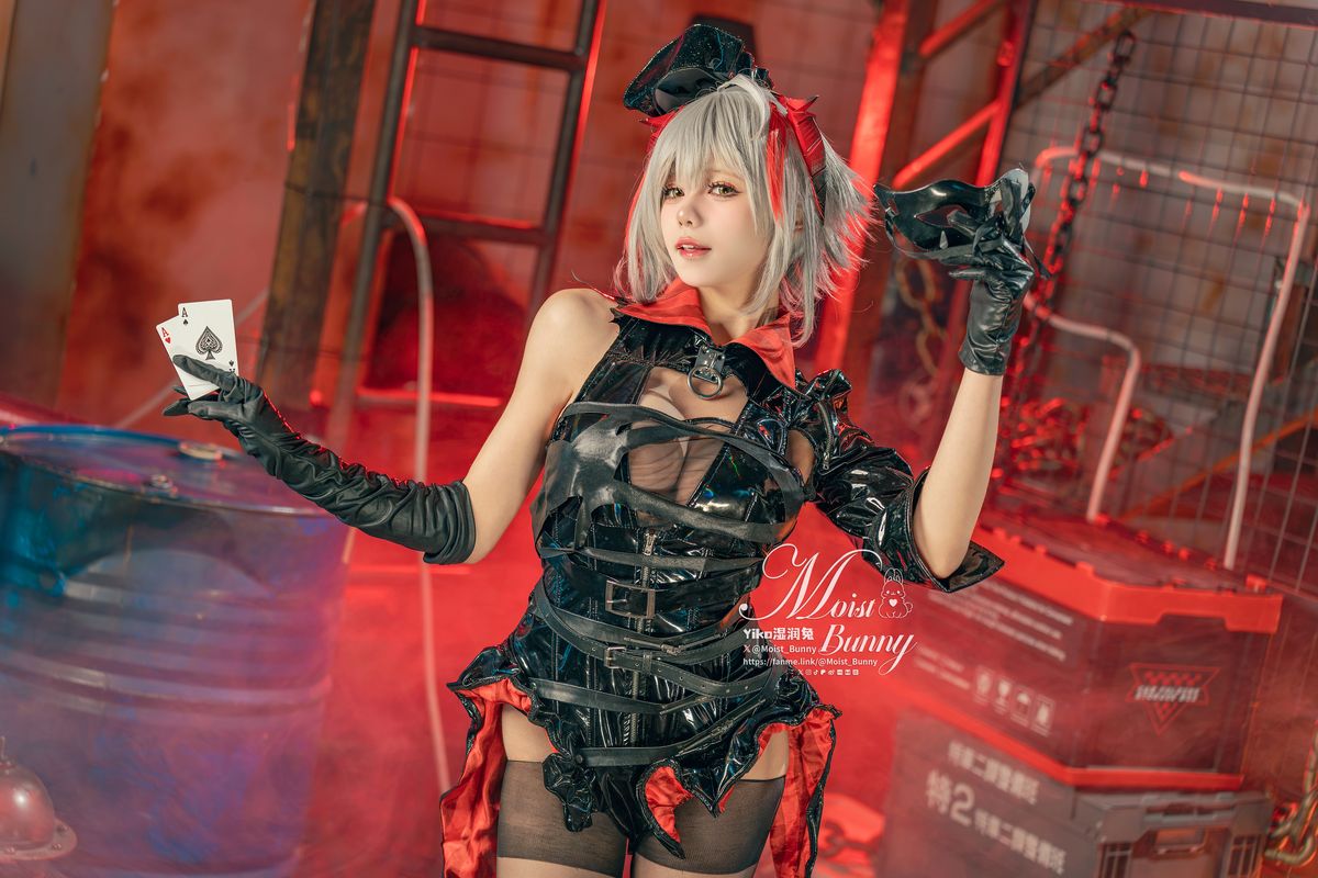 Coser@黏黏团子兔 – 2月作品 愚夜密函-W` (72P – 1V)