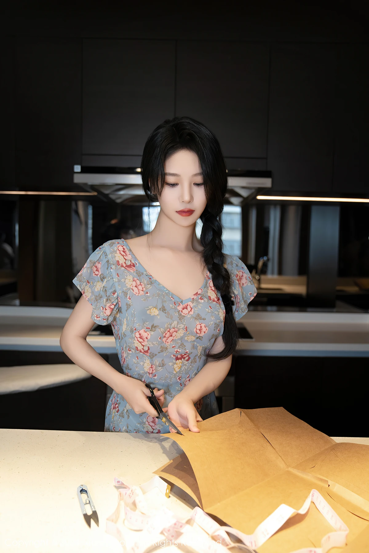 XiuRen秀人网 No.8704 利世LiShi(80P)