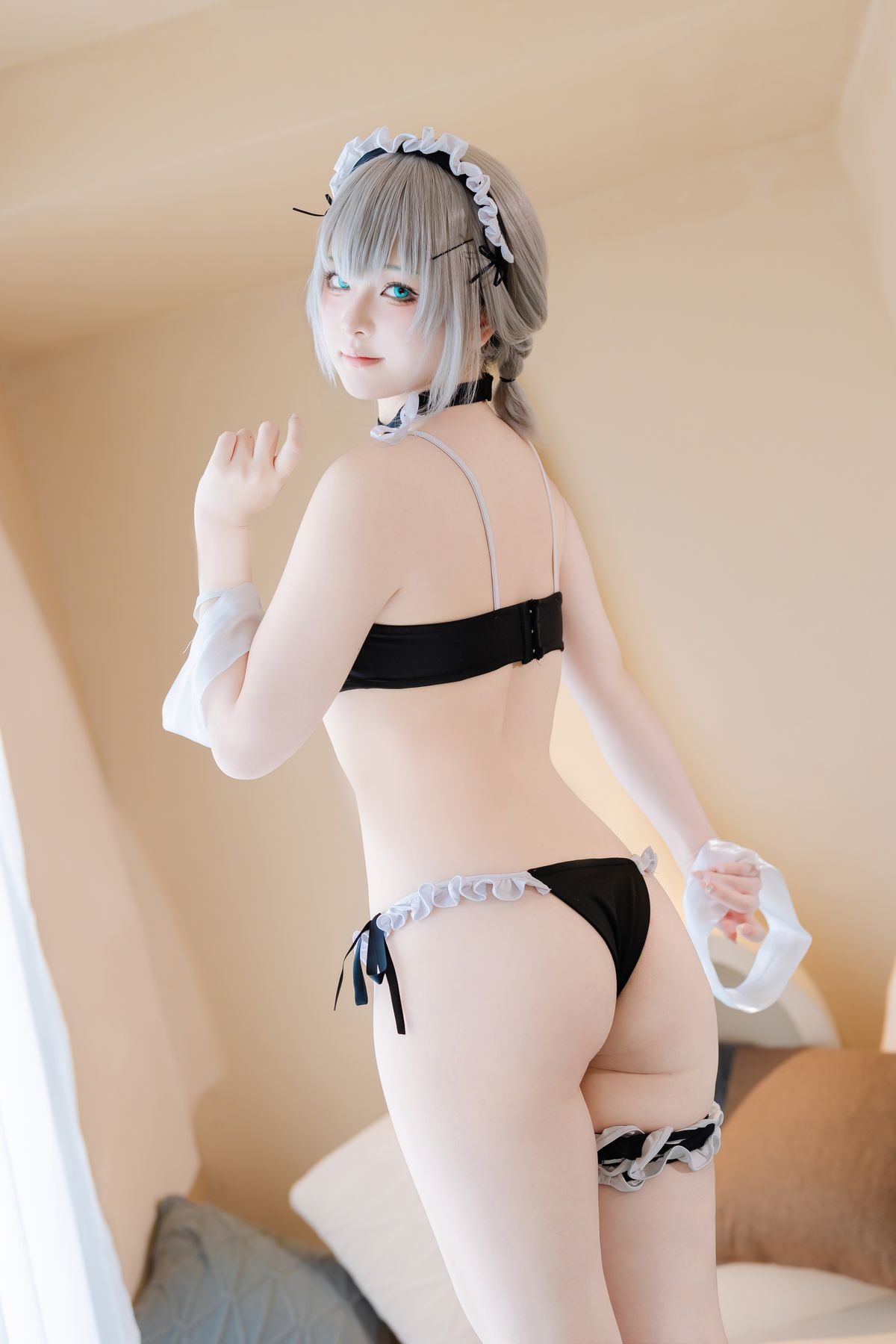 Coser@屿鱼 – 碧蓝航线 曼彻斯特 泳装 (51P)