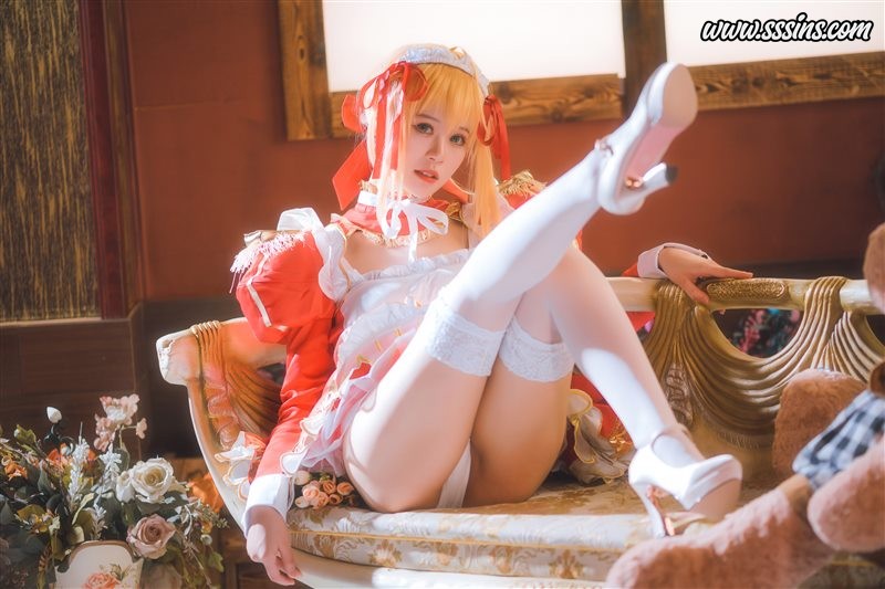星黛鹿鹿(千反田鹿子) – 尼禄女仆 [34P／871.2MB]