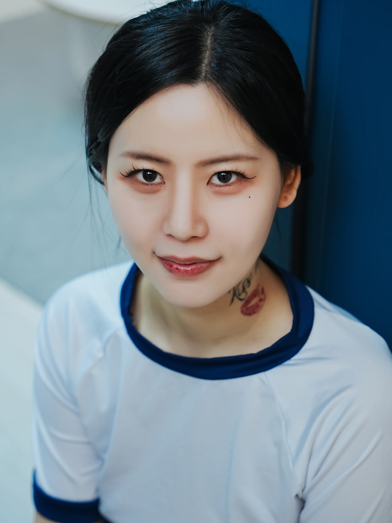 Choi Ri 최리, Photobook Vol.01 「Bloomers」 Set.01
