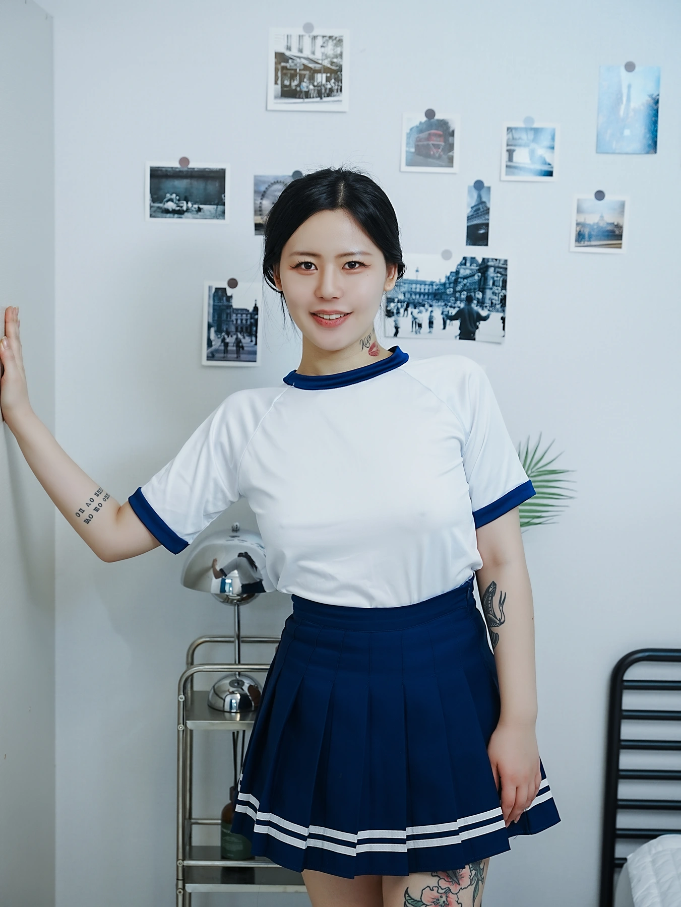 Choi Ri 최리, Photobook Vol.01 「Bloomers」 Set.01