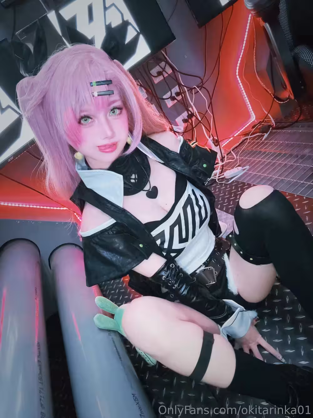 Okita Rinka – Nicole DeMara