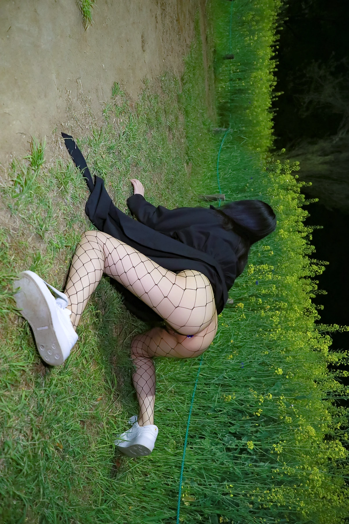 李佳LiJia – 户外花田 Outdoor flower fields