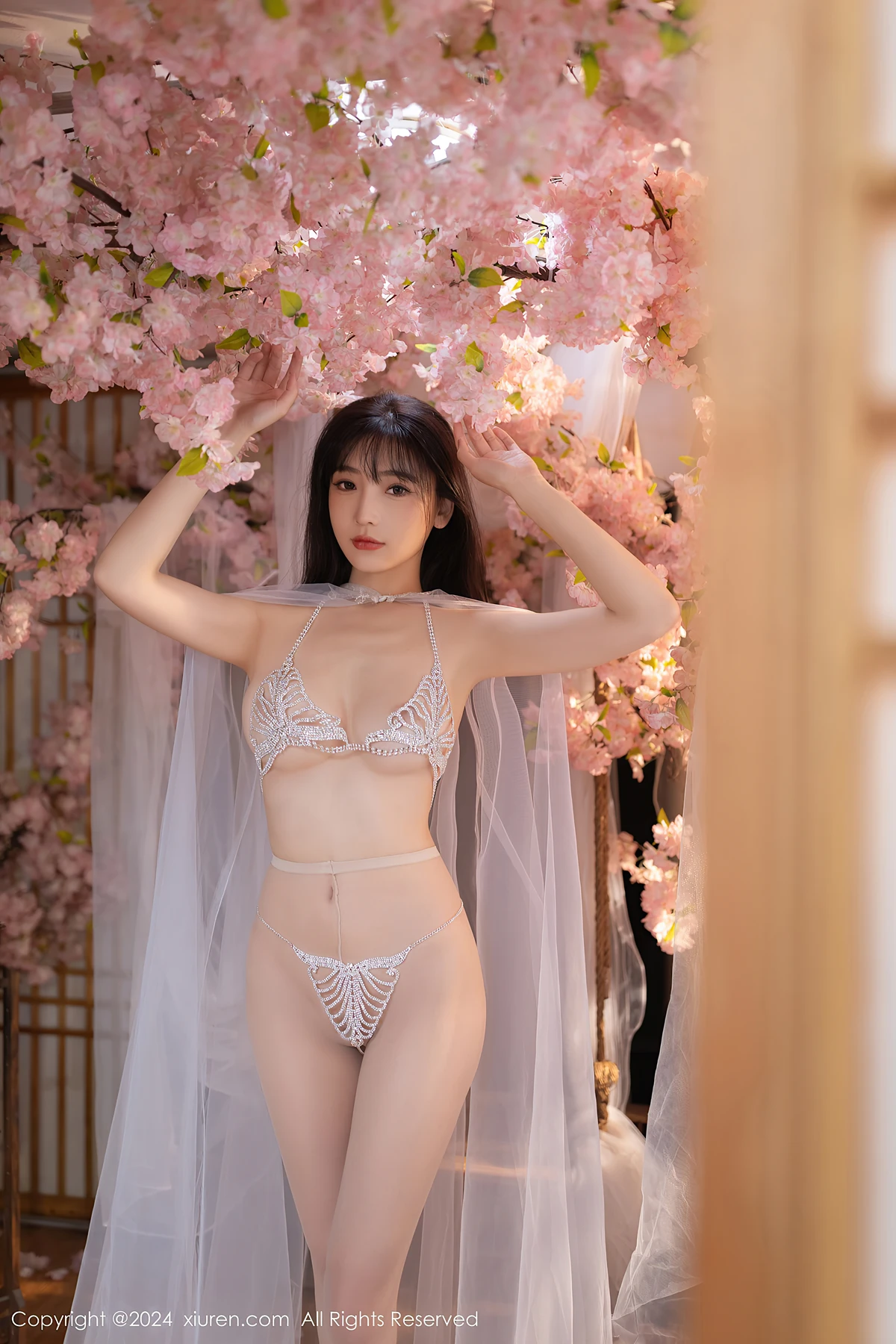 XiuRen秀人网 No.8807 陆萱萱LuXuanXuan(81P)