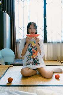 SiS Magazine P2