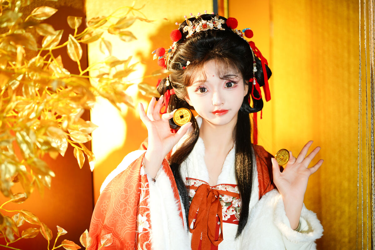YiTuYu艺图语 Vol.8377 艾蜜莉 (22P)