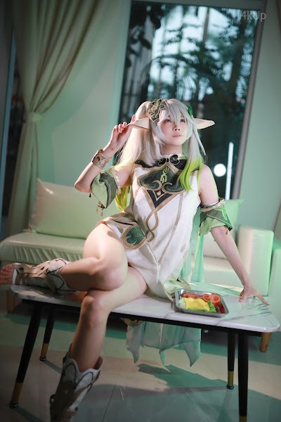 Coser@上杉绘梨落 纳西妲