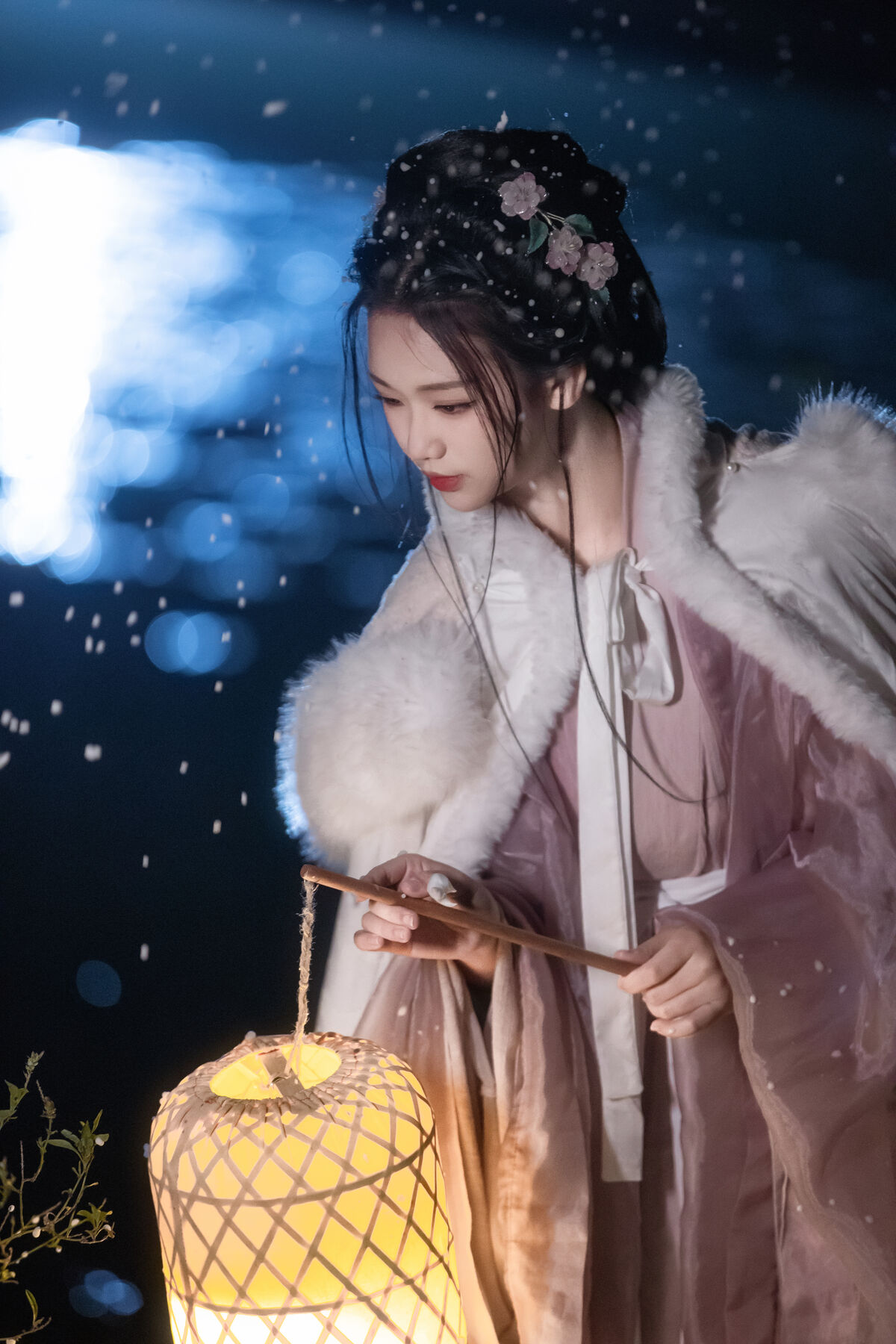 YiTuYu艺图语 Vol.8417 佚名 (25P)