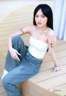 SiS Magazine P4