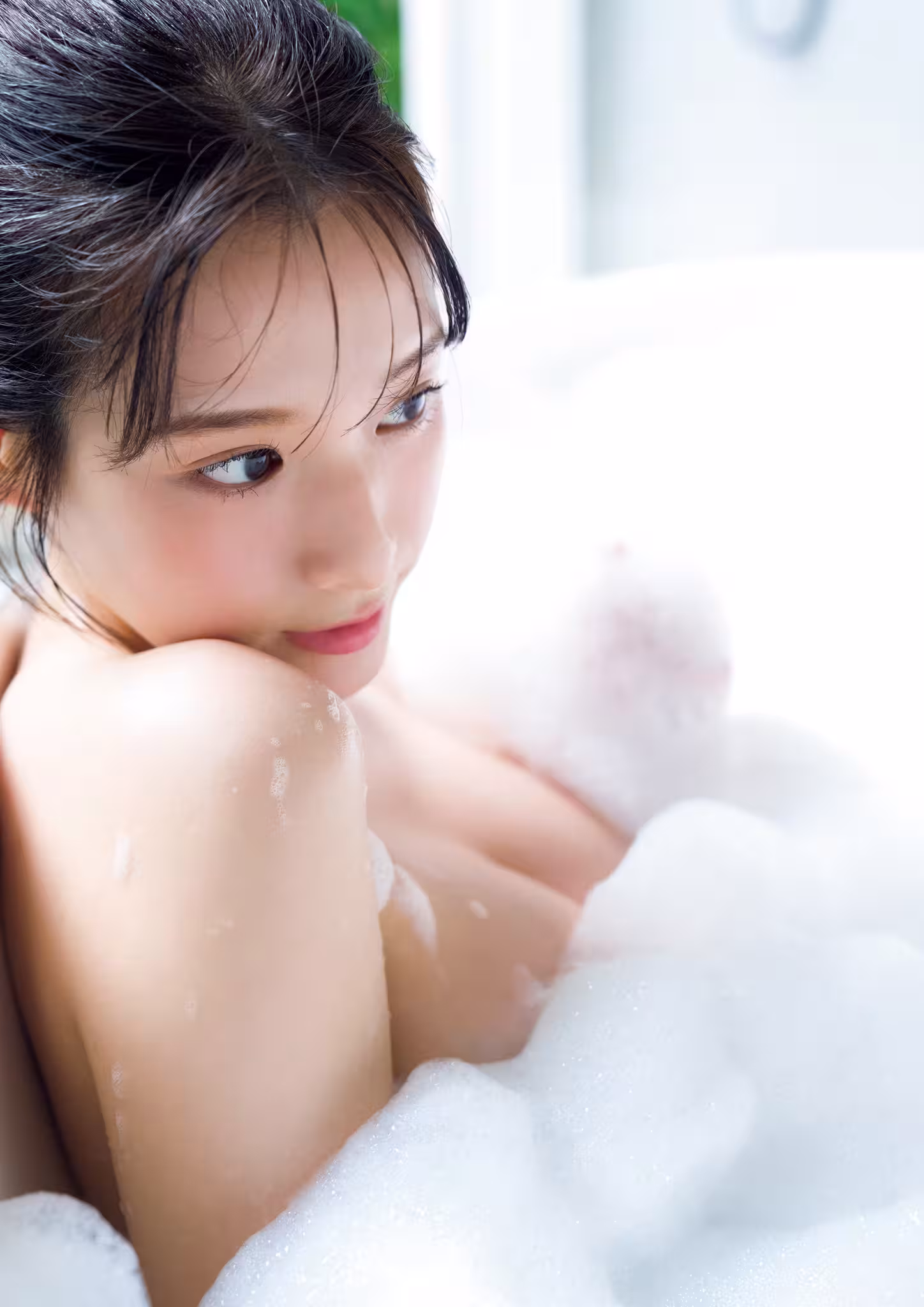 第一張照片集是在澳大利亞戶外拍攝的（143p）
