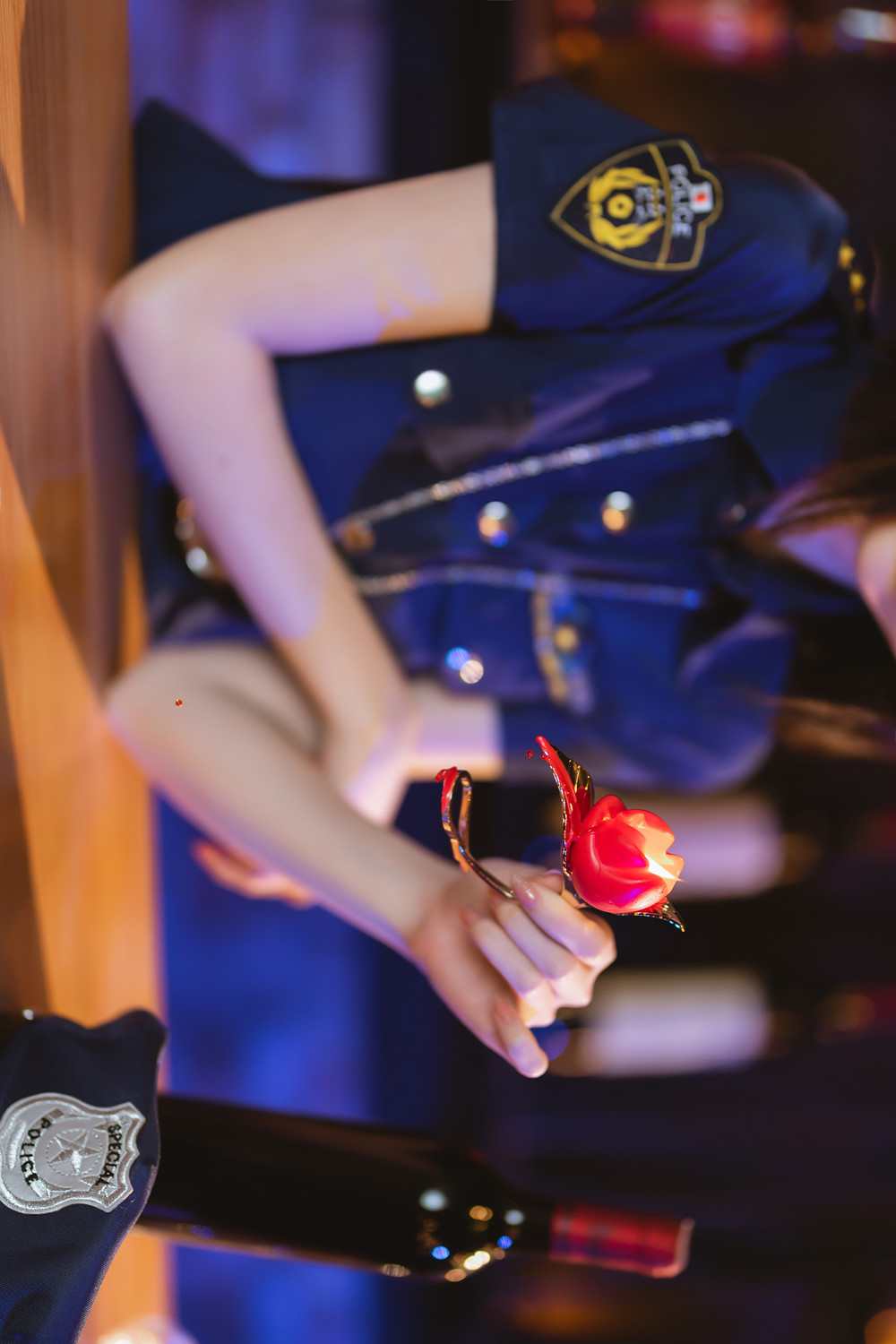 Cosplay 许岚LAN – 黑色丝袜女警