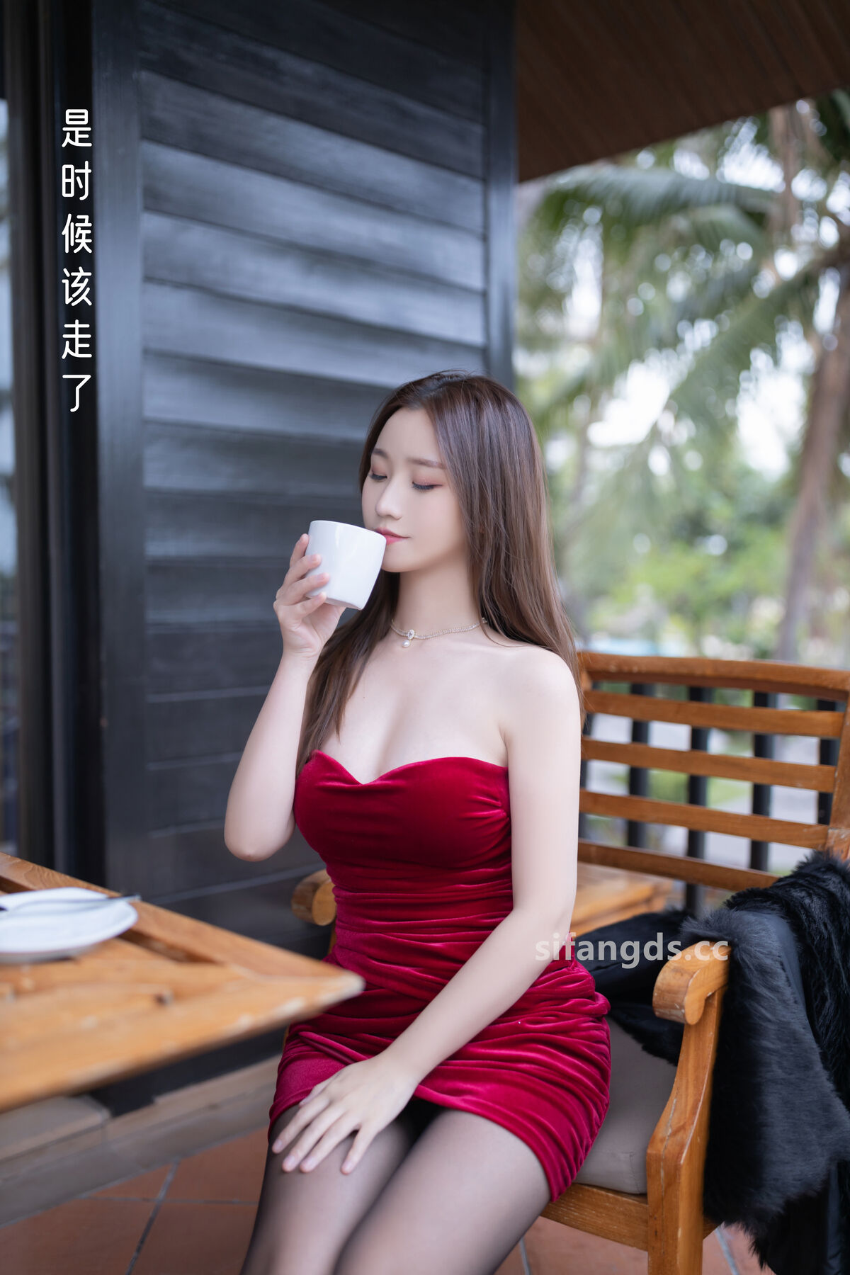 XR Uncensored Kyoko Yada 杏子Yada – R18 秀人网模特 被下药后的一夜情 Part01 (67P – 2V)