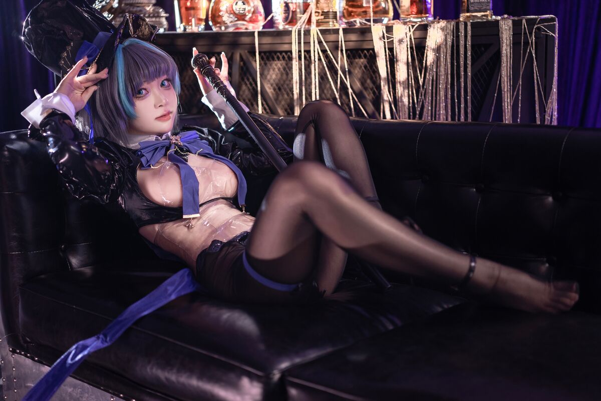 Coser@矢量鱼 – 柴郡魔术师 (40P)
