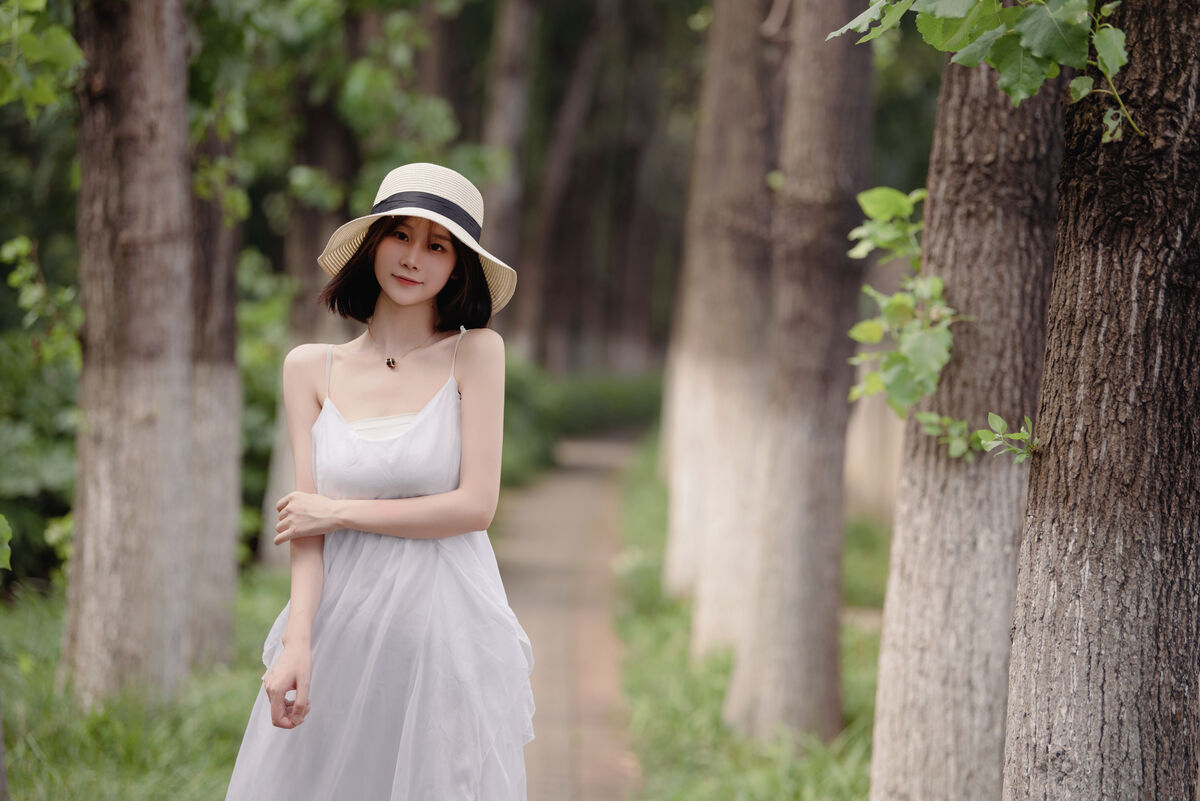 YiTuYu艺图语 Vol.8354 abbi (26P)